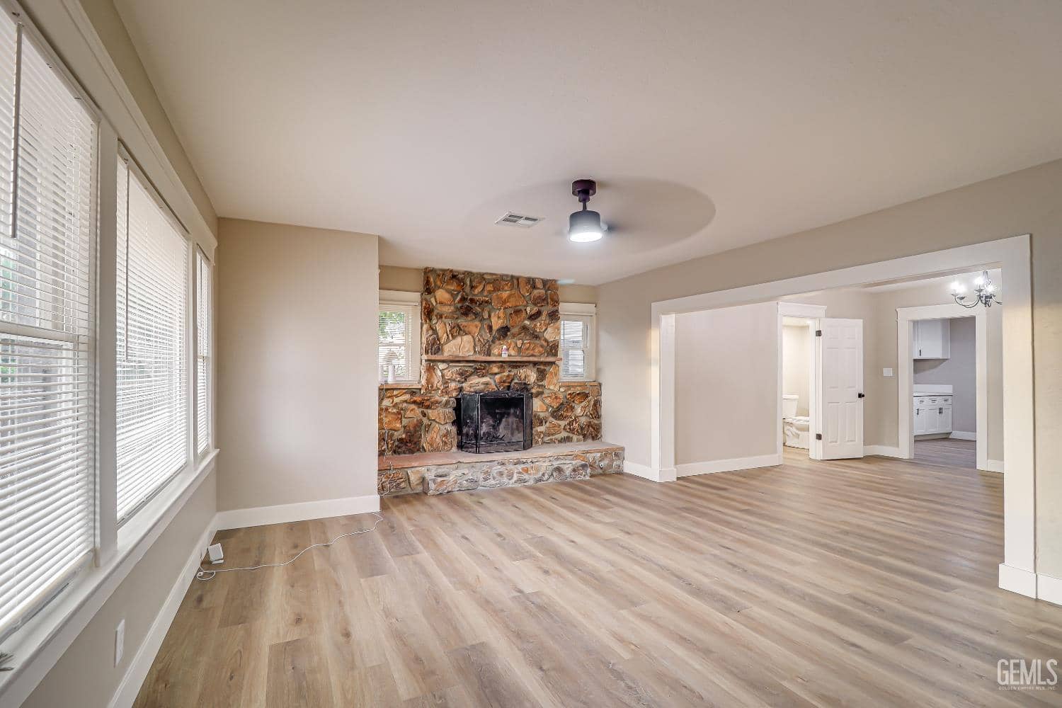 2106 E Street — photo 5