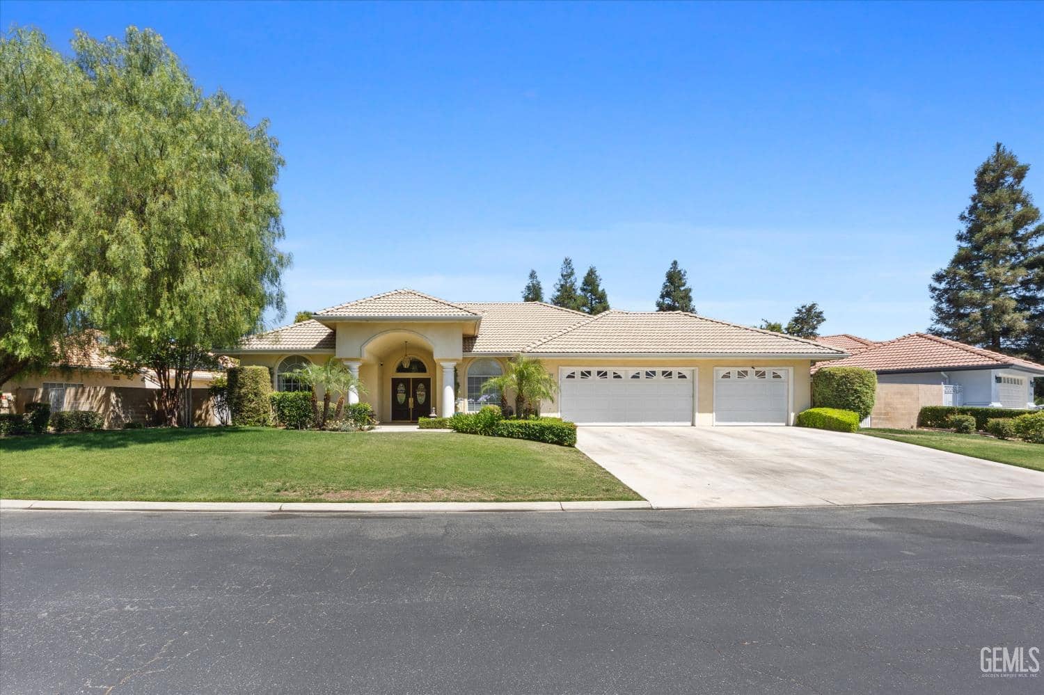 4205 Palisades Circle — photo 4