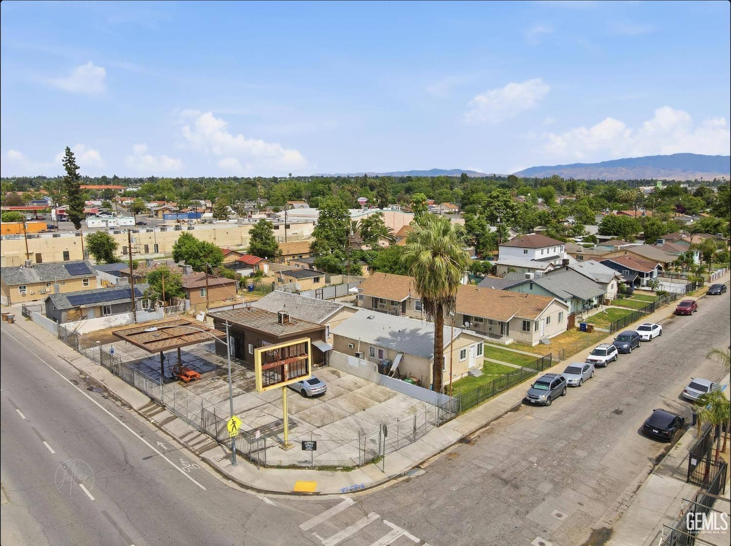 2212 Lake Street — photo 5