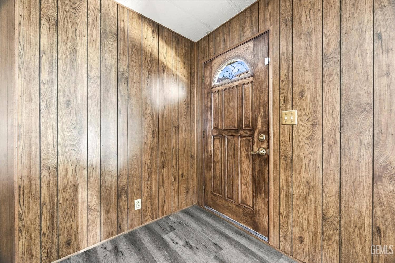 400 E Roberts Lane — photo 5