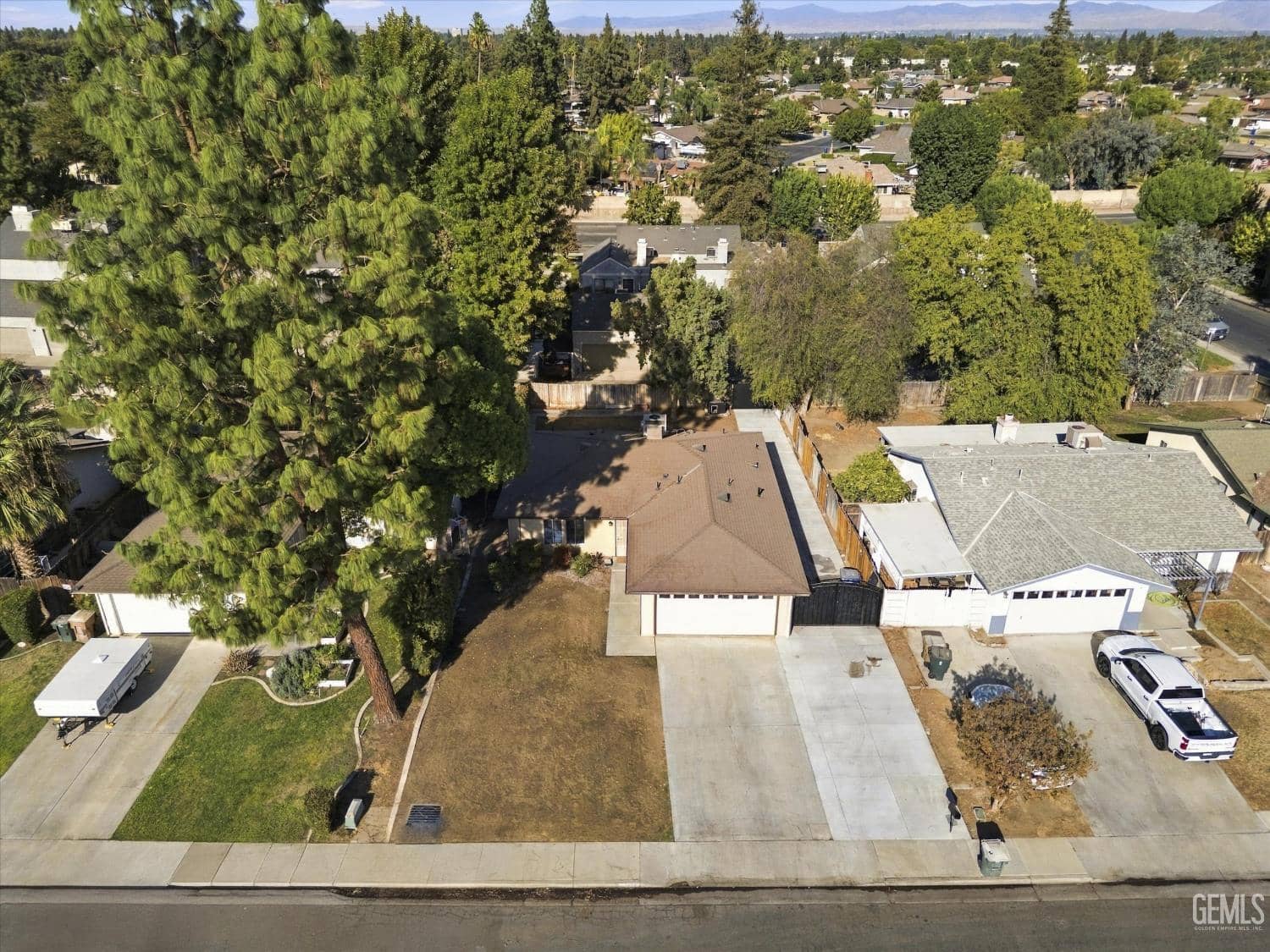 6808 Lafayette Way — photo 3