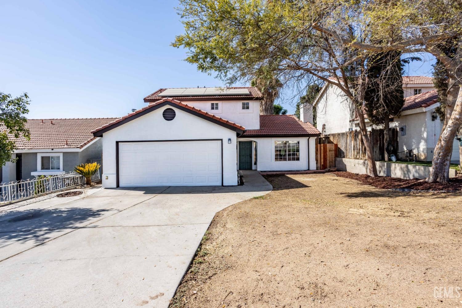 1196 McCurdy Drive — photo 3
