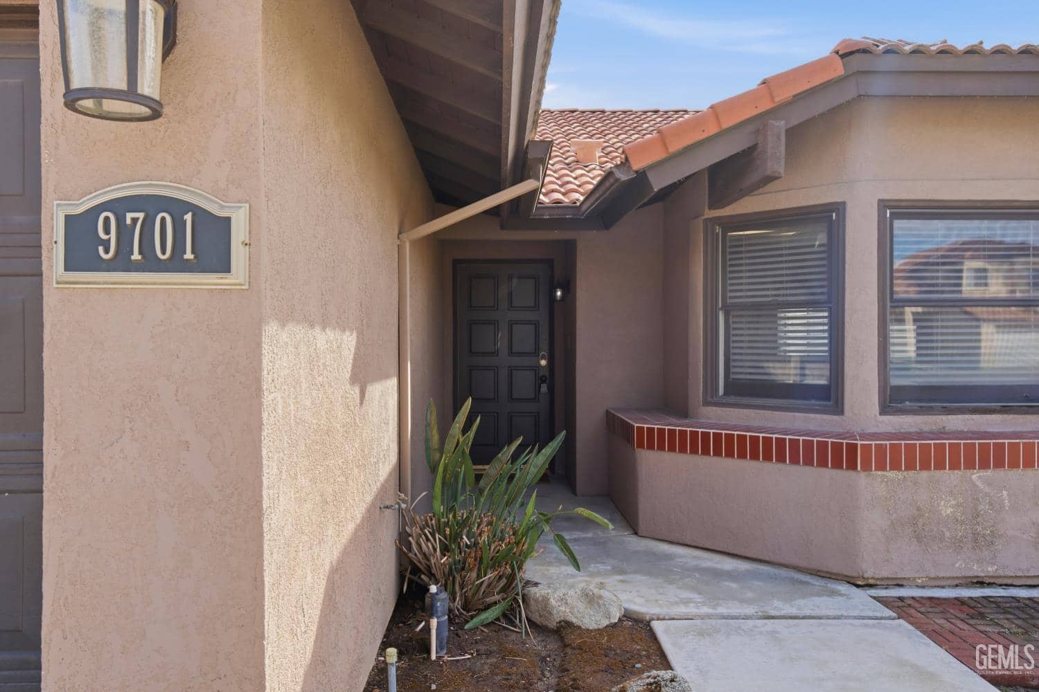 9701 Cimarron Trails Drive — photo 2