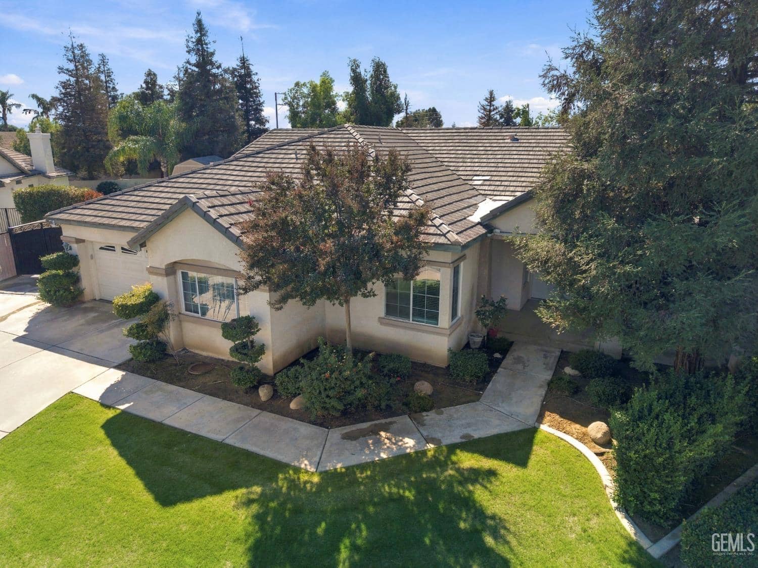 9617 Lake Pyramid Court — photo 4