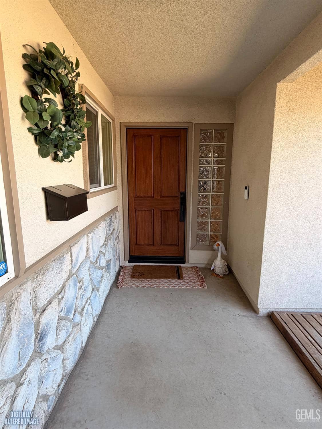 3213 Mulberry Drive — photo 4