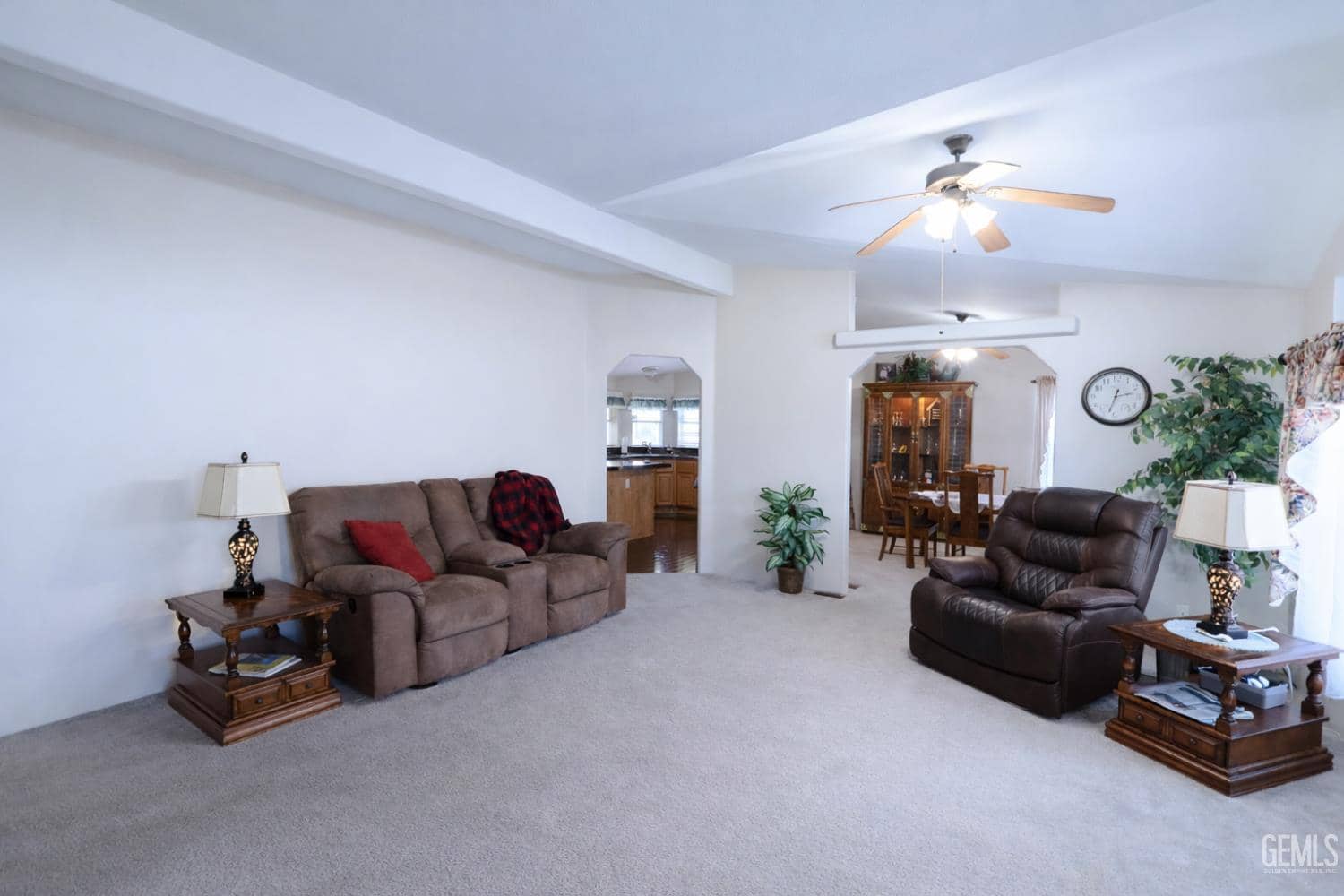 1225 Taft Highway — photo 2
