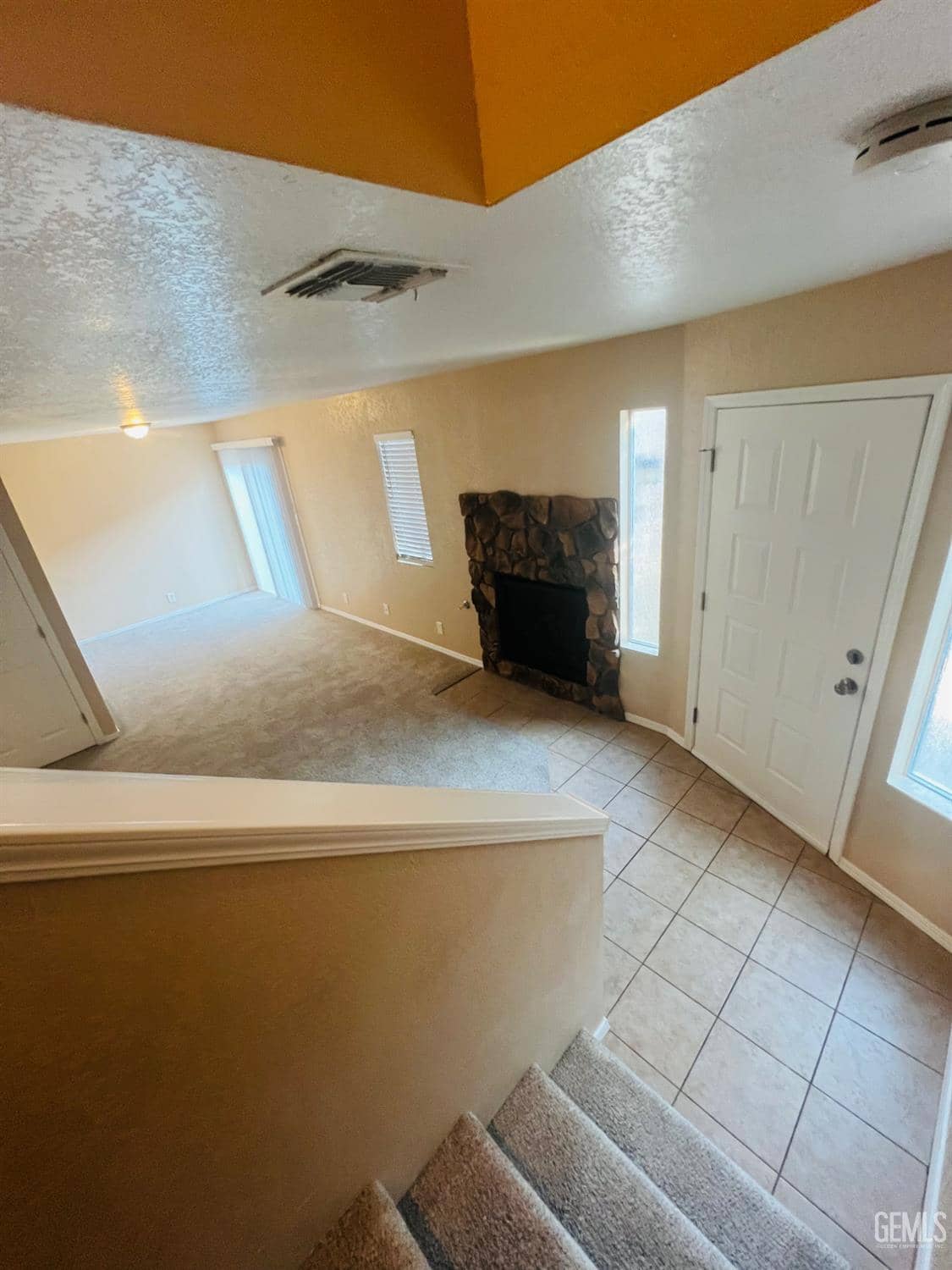 2600 Chandler Court — photo 5