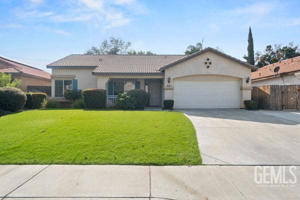 8401 Eagles Landing Drive — photo 2