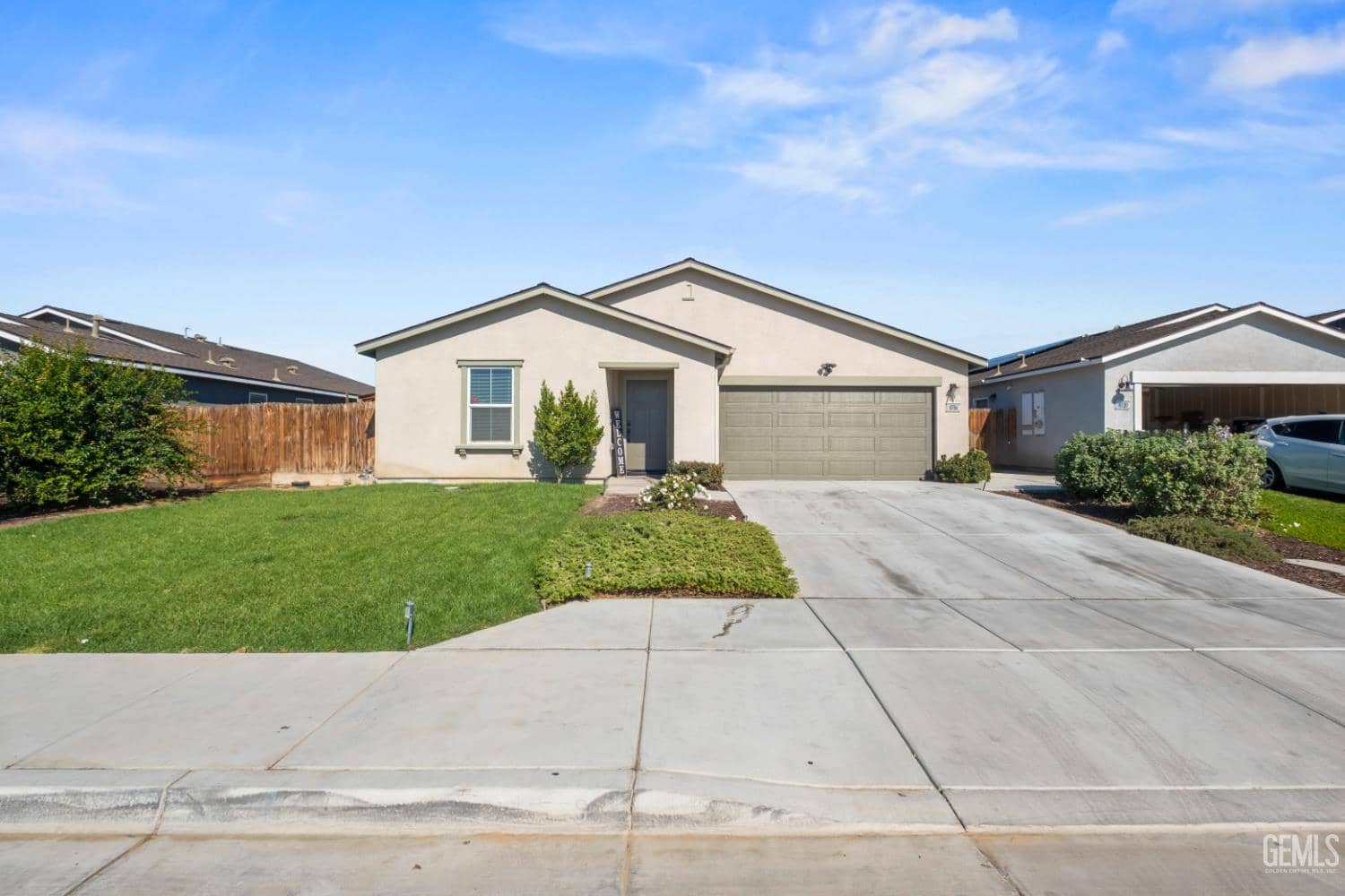 8716 Akero Avenue