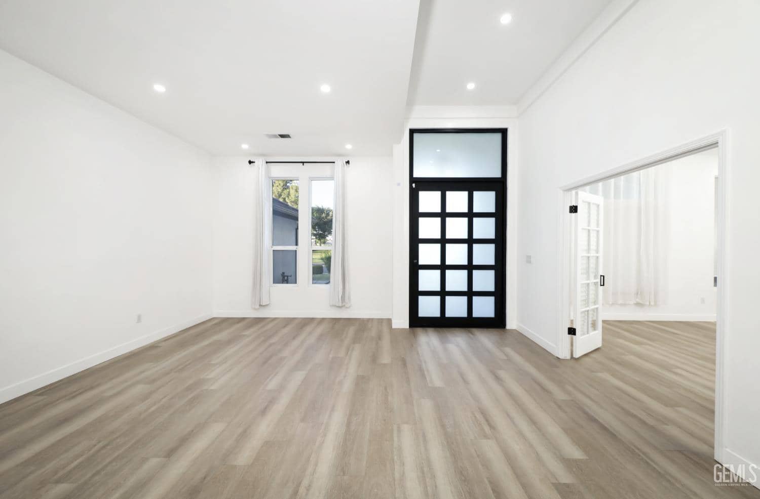 1205 Beckenham Parkway — photo 5