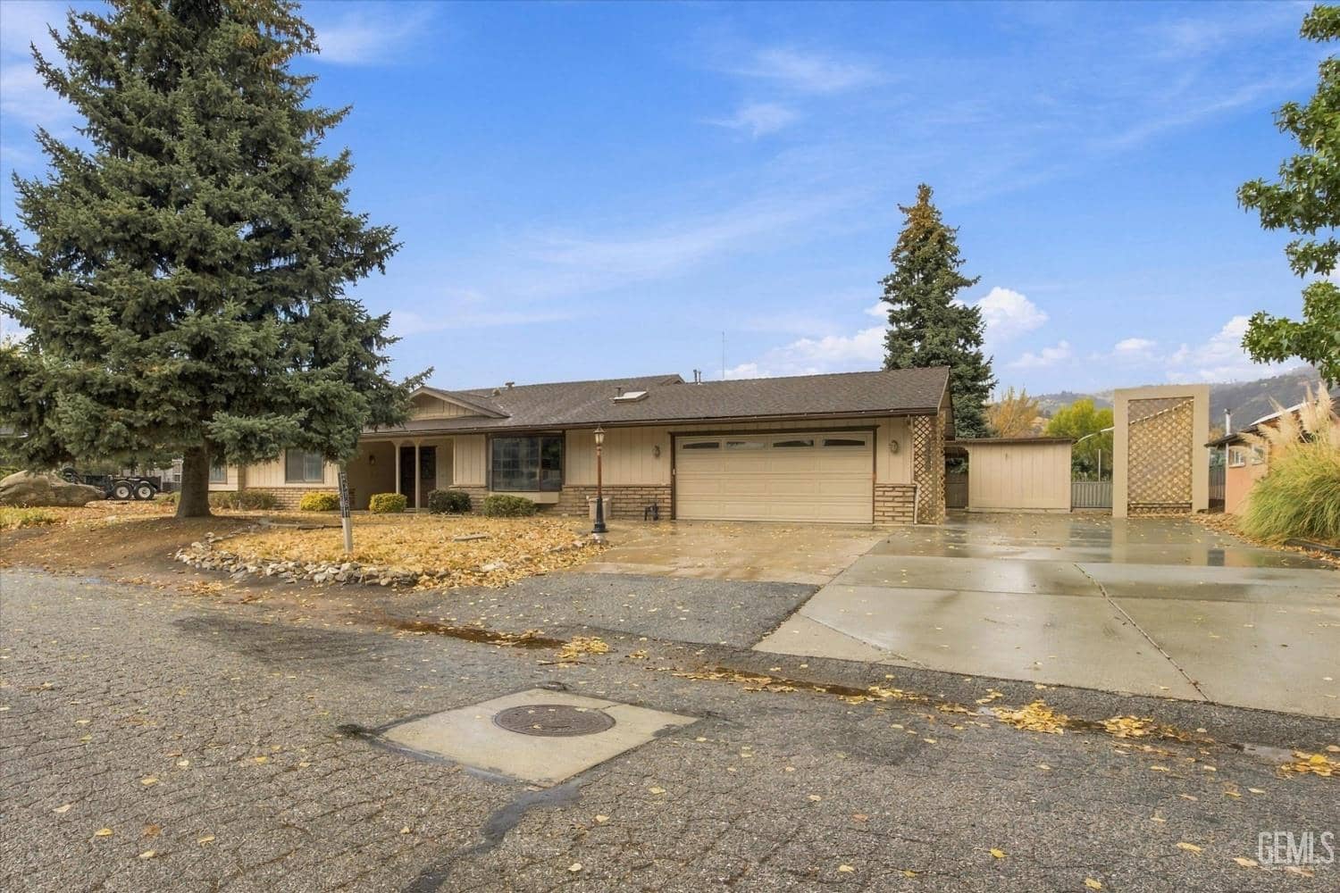 23761 Shoreline Ct — photo 3