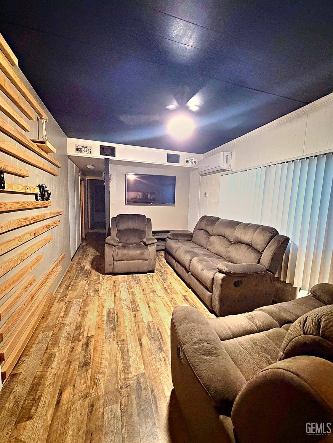 510 Roberts Ln — photo 4