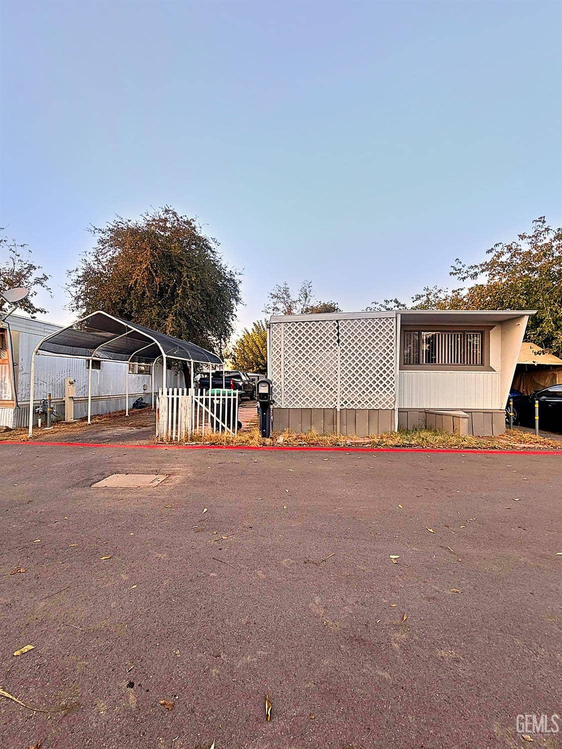 510 Roberts Ln