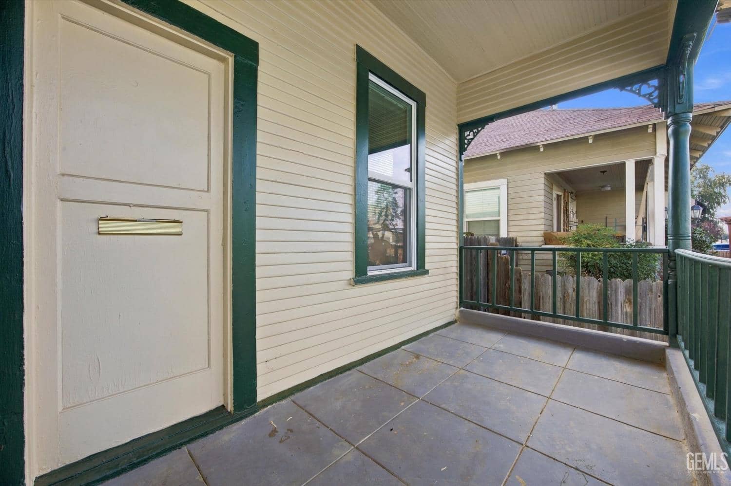 1911 California Avenue — photo 3